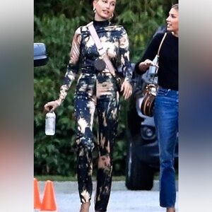 ASO Kendall Jenner & Hailey Bieber  ACNE pants